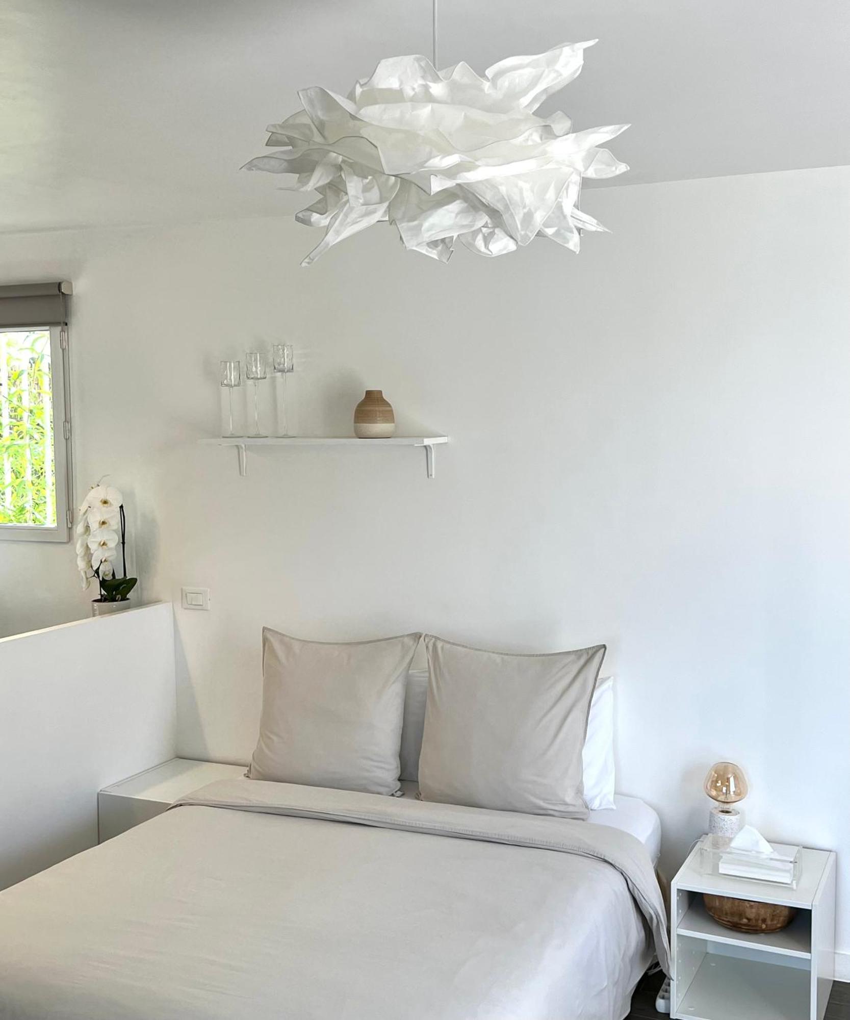 Cosy Studio With Garden And Free Parking - Ла-Тюрби Экстерьер фото